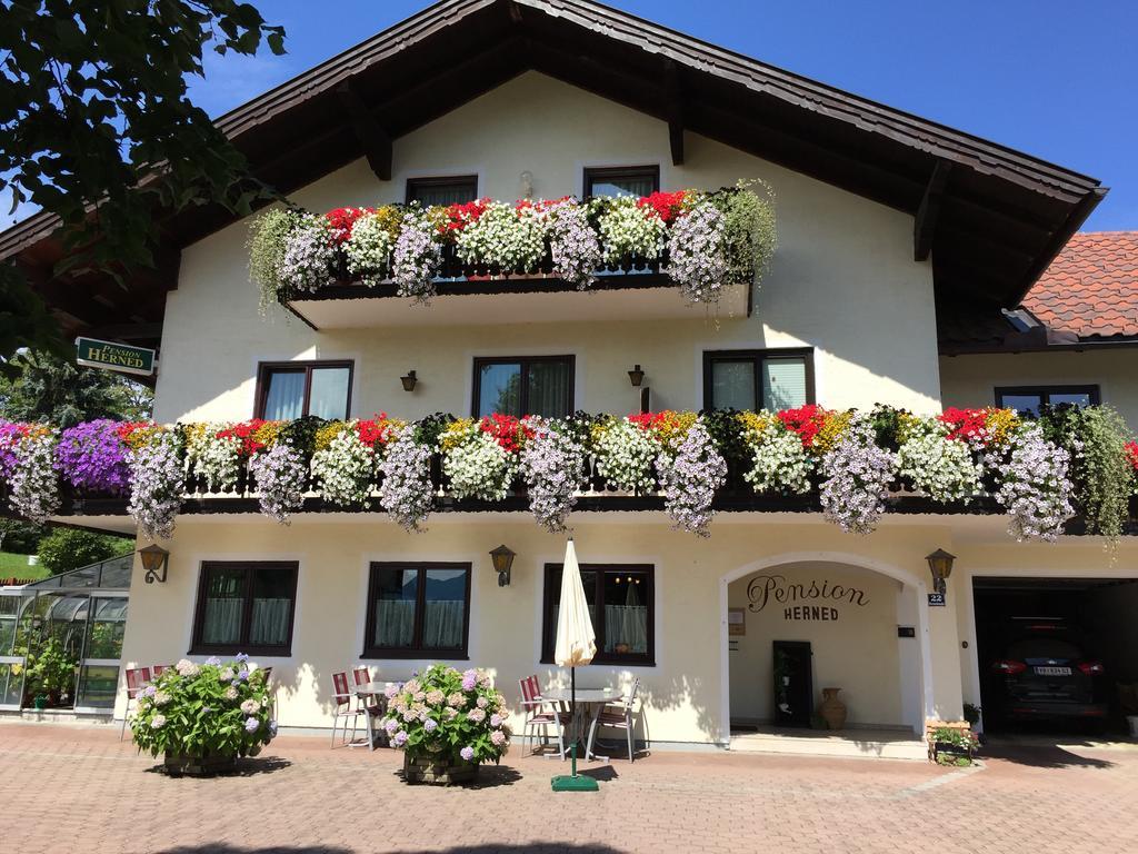 Pension Herned Mondsee Exterior photo